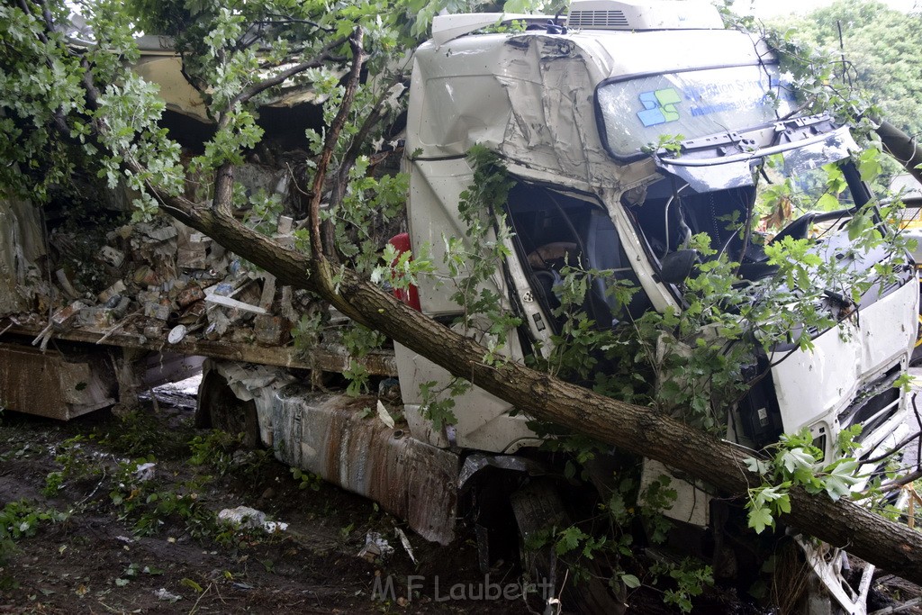 Schwerer VU A 3 Rich Oberhausen Hoehe AK Leverkusen P384.JPG - Miklos Laubert